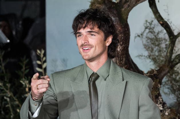 February 5, 2026, London, England, United Kingdom: JACOB ELORDI attends the UK premiere of Wuthering Heights at Odeon Luxe Leicester Square. London United Kingdom - ZUMAs371 20260205_zip_s371_008 Copyright: xWiktorxSzymanowiczx