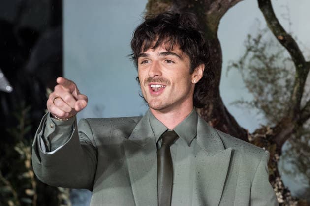 February 5, 2026, London, England, United Kingdom: JACOB ELORDI attends the UK premiere of Wuthering Heights at Odeon Luxe Leicester Square. London United Kingdom - ZUMAs371 20260205_zip_s371_009 Copyright: xWiktorxSzymanowiczx