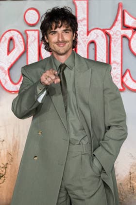 February 5, 2026, London, England, United Kingdom: JACOB ELORDI attends the UK premiere of Wuthering Heights at Odeon Luxe Leicester Square. London United Kingdom - ZUMAs371 20260205_zip_s371_014 Copyright: xWiktorxSzymanowiczx