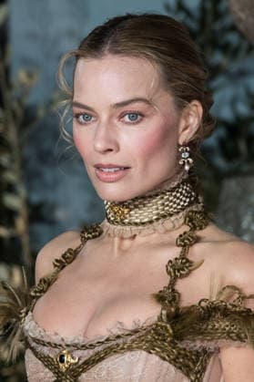 February 5, 2026, London, England, United Kingdom: MARGOT ROBBIE attends the UK premiere of Wuthering Heights at Odeon Luxe Leicester Square. London United Kingdom - ZUMAs371 20260205_zip_s371_022 Copyright: xWiktorxSzymanowiczx
