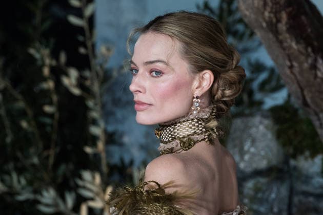 February 5, 2026, London, England, United Kingdom: MARGOT ROBBIE attends the UK premiere of Wuthering Heights at Odeon Luxe Leicester Square. London United Kingdom - ZUMAs371 20260205_zip_s371_024 Copyright: xWiktorxSzymanowiczx