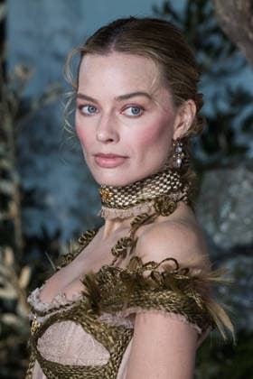 February 5, 2026, London, England, United Kingdom: MARGOT ROBBIE attends the UK premiere of Wuthering Heights at Odeon Luxe Leicester Square. London United Kingdom - ZUMAs371 20260205_zip_s371_025 Copyright: xWiktorxSzymanowiczx