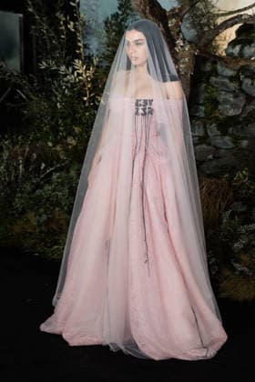 February 5, 2026, London, England, United Kingdom: CHARLI XCX attends the UK premiere of Wuthering Heights at Odeon Luxe Leicester Square. London United Kingdom - ZUMAs371 20260205_zip_s371_035 Copyright: xWiktorxSzymanowiczx