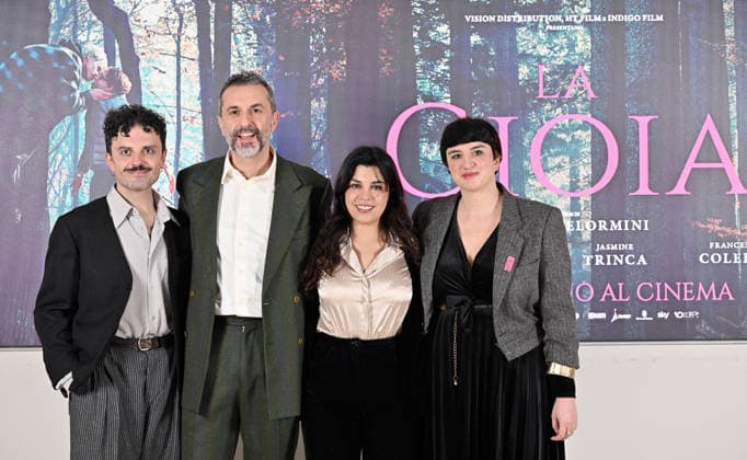Photocall of the film La Gioia February 5, 2026, Rome. Presentation of the film La Gioia. Pictured is director Nicolangelo Gelormini with screenwriters Giuliano Scarpinato, Benedetta Mori, and Chiara Tripaldi., Credit:Maria Laura Antonelli Avalon Italy., Rome  Copyright: xMariaxLauraxAntonellix xAvalonx 1072313377
