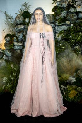 Celebrities attend the UK premiere of Wuthering Heights at Odeon Luxe Leicester Square Featuring: Charli XCX Where: London, United Kingdom When: 05 Feb 2026 Credit: CelebrityPhotosUK Cover Images EDITORIAL USE ONLY. NOT FOR USE BY NEWSPAPERS BASED IN THE UK. Copyright: xx coverimg55441471