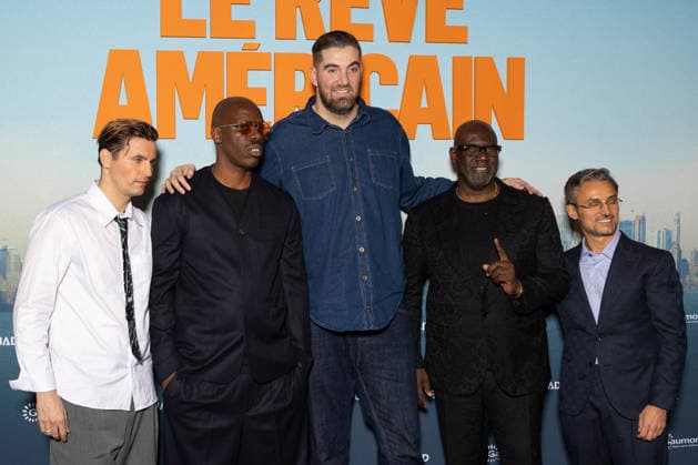 Le Reve Americain Paris Film Premiere Raphael Quenard, Jean-Pascal Zadi, guest, Bouna Ndiaye and Jeremy Medjana attends Le Reve Americain Paris Film Premiere at UGC Cine Cite Bercy on February 05, 2026 in Paris, France. Photo by Nasser Berzane ABACAPRESS.COM Paris France  Copyright: xBerzanexNasser ABACAx