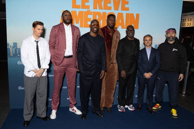 Le Reve Americain Paris Film Premiere Raphael Quenard, Didier Mbenga, Jean-Pascal Zadi, Ian Mahinmi, Bouna Ndiaye, Jeremy Medjana and guest attends Le Reve Americain Paris Film Premiere at UGC Cine Cite Bercy on February 05, 2026 in Paris, France. Photo by Nasser Berzane ABACAPRESS.COM Paris France  Copyright: xBerzanexNasser ABACAx