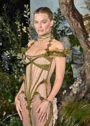 Margot Robbie attends Wuthering Heights UK Premiere at the Odeon Luxe Leicester Square in London, England. UK. Thursday 5th February 2026 Copyright: xJamesxWarrenx _IPY76~O