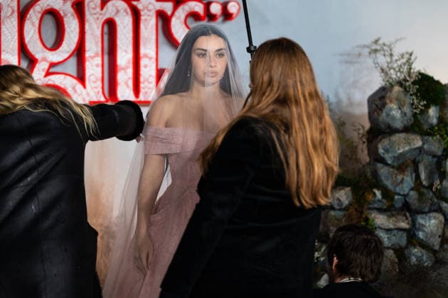 Wuthering Heights UK Premiere in London - 05 Feb 2026 Charlotte Aitchison aka Charli XCX attends the Wuthering Height UK premiere at Odeon Luxe Leicester Square. London United Kingdom Copyright: xLounisxTiarx xSOPAxImagesx _DSC5070