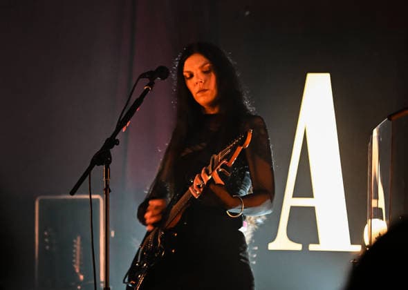 A.A Williams Performing at Bush Hall, London, UK A.A Williams Performing at Bush Hall, London, UK on 5th February 2026, Credit:Laura Rose Avalon  Copyright: xLauraxRosex xAvalonx 1072423400