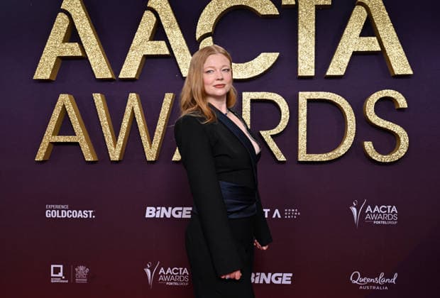 AACTA AWARDS 2026, Sarah Snook is seen posing for a photo on the red carpet at the 2024 AACTA Awards at HOTA in Surfers Paradise, Queensland, Friday, February 6, 2026. ( NO ARCHIVING BRISBANE QUEENSLAND AUSTRALIA  Copyright: xDARRENxENGLANDx 20260206134336496300