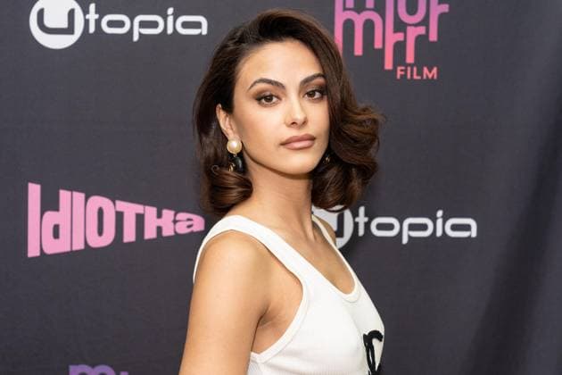 February 5, 2026, Bronx, New York, USA: Camila Mendes wearing dress by Chanel attends premiere of Idiotka at Crown Hill Theatre in New York, NY on February 5, 2026. Bronx USA - ZUMAr339 20260205_znp_r339_018 Copyright: xLevxRadinx