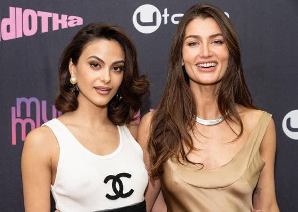 February 5, 2026, Bronx, New York, USA: Camila Mendes wearing dress by Chanel and Rachel Matthews attend premiere of Idiotka at Crown Hill Theatre in New York, NY on February 5, 2026. Bronx USA - ZUMAr339 20260205_znp_r339_020 Copyright: xLevxRadinx
