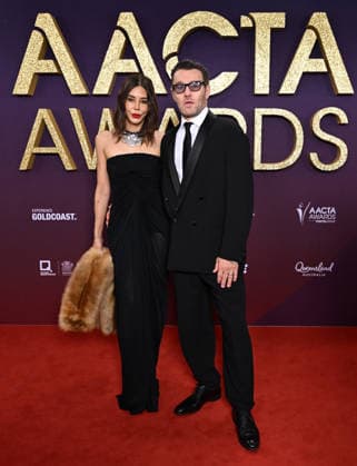 AACTA AWARDS 2026, Joel Edgerton (right) and partner Christine Centenera (left) are seen posing for a photo on the red carpet at the 2024 AACTA Awards at HOTA in Surfers Paradise, Queensland, Friday, February 6, 2026. ( NO ARCHIVING BRISBANE QUEENSLAND AUSTRALIA  Copyright: xDARRENxENGLANDx 20260206180662736824
