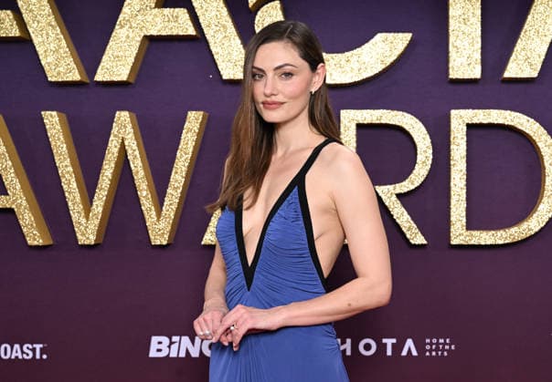 AACTA AWARDS 2026, Phoebe Tonkin is seen posing for a photo on the red carpet at the 2024 AACTA Awards at HOTA in Surfers Paradise, Queensland, Friday, February 6, 2026. ( NO ARCHIVING BRISBANE QUEENSLAND AUSTRALIA  Copyright: xDARRENxENGLANDx 20260206135845136669
