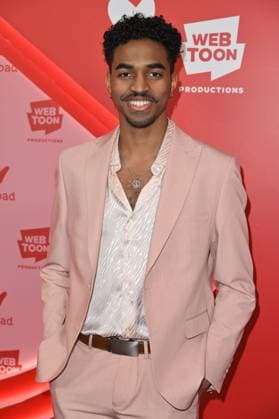 Roshahn Dhoro at Tubi s Kissing Is The Easy Part Los Angeles Premiere held at The London on February 05, 2026 in Los Angeles, California Credit: USA - ZUMAa123 20260206_zaa_a123_048 Copyright: xAdMediax
