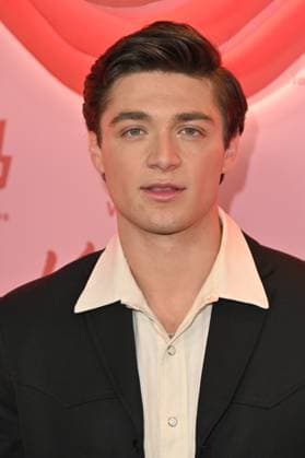 Asher Angel at Tubi s Kissing Is The Easy Part Los Angeles Premiere held at The London on February 05, 2026 in Los Angeles, California Credit: USA - ZUMAa123 20260206_zaa_a123_058 Copyright: xAdMediax