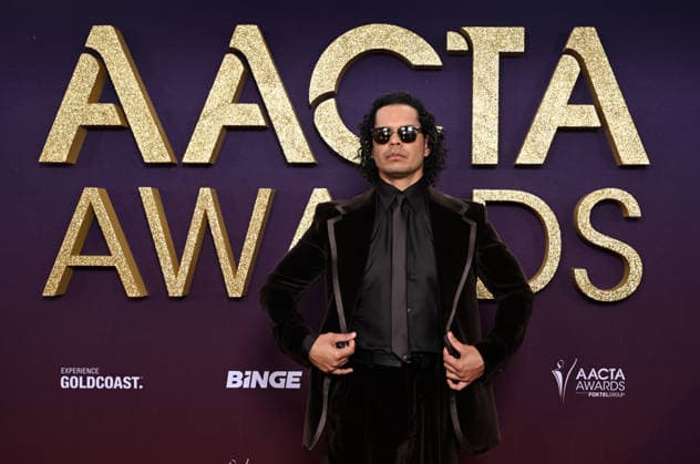 AACTA AWARDS 2026, Mark Coles Smith is seen posing for a photo on the red carpet at the 2024 AACTA Awards at HOTA in Surfers Paradise, Queensland, Friday, February 6, 2026. ( NO ARCHIVING BRISBANE QUEENSLAND AUSTRALIA  Copyright: xDARRENxENGLANDx 20260206165878141416