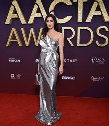 AACTA AWARDS 2026, Michaela Da Costa is seen posing for a photo on the red carpet at the 2024 AACTA Awards at HOTA in Surfers Paradise, Queensland, Friday, February 6, 2026. ( NO ARCHIVING BRISBANE QUEENSLAND AUSTRALIA  Copyright: xDARRENxENGLANDx 20260206181023991261