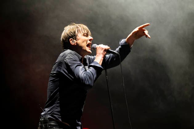 Suede performing live at the Usher Hall in Edinburgh as part of their Antidepressants UK Tour 2026 Suede performing live at the Usher Hall in Edinburgh, United Kingdom 5th February 2026, Credit:Duncan Bryceland Avalon United Kingdom, Scotland,, Edinburgh, Usher Hall  Copyright: xDuncanxBrycelandx xAvalonx 1072476254