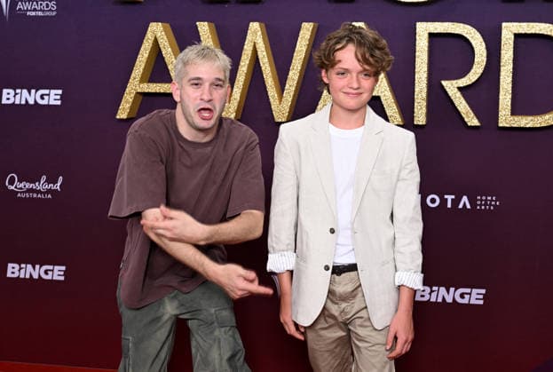 AACTA AWARDS 2026, Danny Philippou (left) and Jonah Wren Phillips (right) are seen posing for a photo on the red carpet at the 2024 AACTA Awards at HOTA in Surfers Paradise, Queensland, Friday, February 6, 2026. ( NO ARCHIVING BRISBANE QUEENSLAND AUSTRALIA  Copyright: xDARRENxENGLANDx 20260206160019892422
