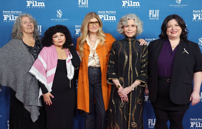41st Annual Santa Barbara International Film Festival: Maltin Modern Master Award Honoring Adam Sandler 5 February 2026 . Santa Barbara, California Diane Wilson, Katie Camosy, Jane Fonda, Jenny Espino, Connie Britton attend 41st Annual Santa Barbara International Film Festival: Maltin Modern Master Award Honoring Adam Sandler held at rlington Theatre in Santa Barbara., Credit:Sadou Faye Avalon United States, CA, Santa Barbara, Arlington Theatre  Copyright: xSadouxFayex xAvalonx 1072498071