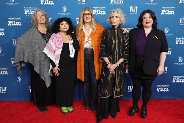 41st Annual Santa Barbara International Film Festival: Maltin Modern Master Award Honoring Adam Sandler 5 February 2026 . Santa Barbara, California Diane Wilson, Katie Camosy, Jane Fonda, Jenny Espino, Connie Britton attend 41st Annual Santa Barbara International Film Festival: Maltin Modern Master Award Honoring Adam Sandler held at rlington Theatre in Santa Barbara., Credit:Sadou Faye Avalon United States, CA, Santa Barbara, Arlington Theatre  Copyright: xSadouxFayex xAvalonx 1072498080
