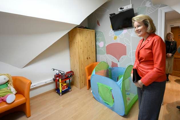 Queen Mathilde visits the Sexual Violence Care Centre in Lodelinsart LODELINSART, BELGIUM - FEBRUARY 06 : Queen Mathilde of Belgium visits the Sexual Violence Support Centre (CPVS) in Lodelinsart. Victims of sexual violence receive comprehensive support there, including medical care, legal assistance and psychological support, in a comforting and respectful environment that acknowledges their suffering. on February 6, 2026 in Lodelinsart, Belgium, 06 02 2026 Lodelinsart Belgium  Copyright: xPhilipxReynaersx