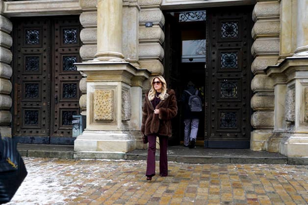 Sylvie Francoise Meis as a witness after her testimony on the way to the cab Hamburg District Court Criminal Justice Building Sievekingsplatz on 06 02 2026 Trial against the defendant M accused of joint residential burglary for having stolen handbags and jewelry worth over 500,000 euros Hamburg Germany