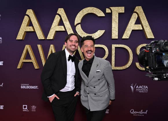 AACTA AWARDS 2026, Scott O Halloran and Luke O Halloran are seen posing for a photo on the red carpet at the 2024 AACTA Awards at HOTA in Surfers Paradise, Queensland, Friday, February 6, 2026. ( NO ARCHIVING BRISBANE QUEENSLAND AUSTRALIA Copyright: xDARRENxENGLANDx 20260206182718806027