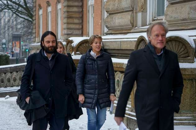 Gerhard Delling TV presenter Christina Block entrepreneur with her defense lawyer Ingo Bott and her defense lawyer Paula Wlodarek the defense lawyers and defendants come as usual on foot to the hearing at the trial for alleged child abduction in the Hamburg Regional Court Criminal Justice Building abduction case of the Block children Hamburg Germany