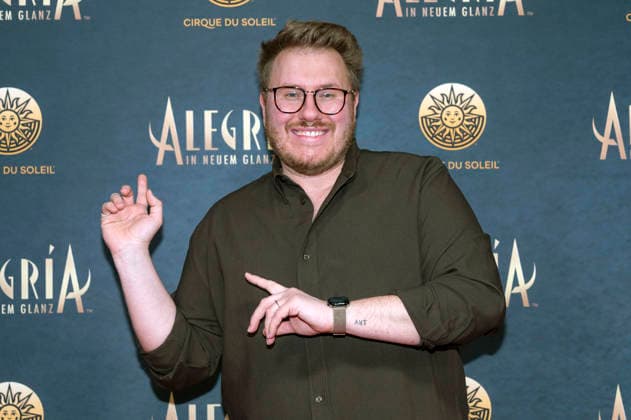 Florian Hüttner at the premiere of the Cirque du Soleil Alegria show at the Theresienwiese in Munich, 05 02 2026 Foto:xN.xKolinzx xFuturexImagex alegria_6223
