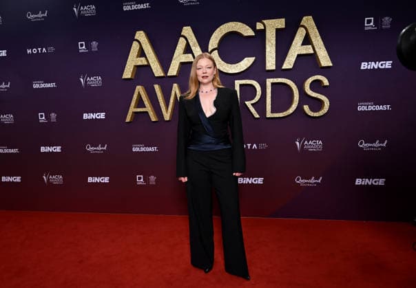 AACTA AWARDS 2026, Sarah Snook is seen posing for a photo on the red carpet at the 2024 AACTA Awards at HOTA in Surfers Paradise, Queensland, Friday, February 6, 2026. ( NO ARCHIVING BRISBANE QUEENSLAND AUSTRALIA Copyright: xDARRENxENGLANDx 20260207181139421643
