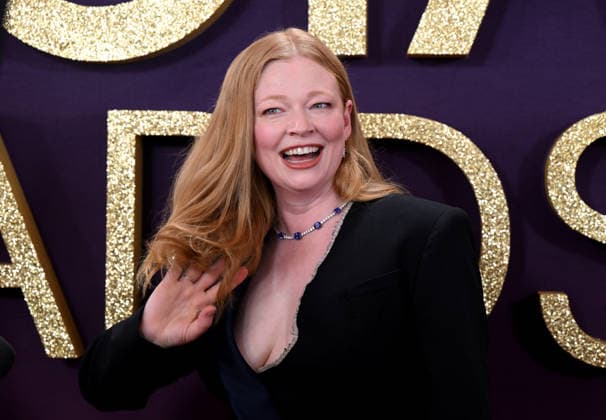 AACTA AWARDS 2026, Sarah Snook is seen posing for a photo on the red carpet at the 2024 AACTA Awards at HOTA in Surfers Paradise, Queensland, Friday, February 6, 2026. ( NO ARCHIVING BRISBANE QUEENSLAND AUSTRALIA Copyright: xDARRENxENGLANDx 20260207123724817056