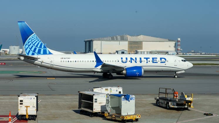 N17431 United Airlines Boeing 737 9 MAX at San Francisco International Airport SFO KSFO San Francisco, California, USA, United States of America, 05 02 2026