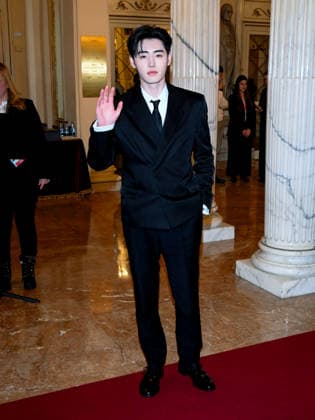 Milan, Milan Cortina 2026 Olympic Games, Welcome cocktail for guests at the Opening Ceremony at the Teatro alla Scala. Pictured: Park Sung-hoon (Sunghoon)  Copyright: xAlbertoxTerenghix xipa-agency.netx xComi Terenghix IPA_Agency_IPA71036456