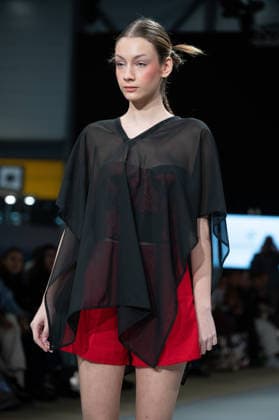 Modad catwalk during Madrid Fashion Week in Madrid - 06 Feb 2026 A model walks the runway in a design by designer SUSANA ESCRIBANO at the Modad catwalk during Madrid Fashion Week at Ifema. Madrid Spain Copyright: xAtilanoxGarciax xSOPAxImagesx photos04256