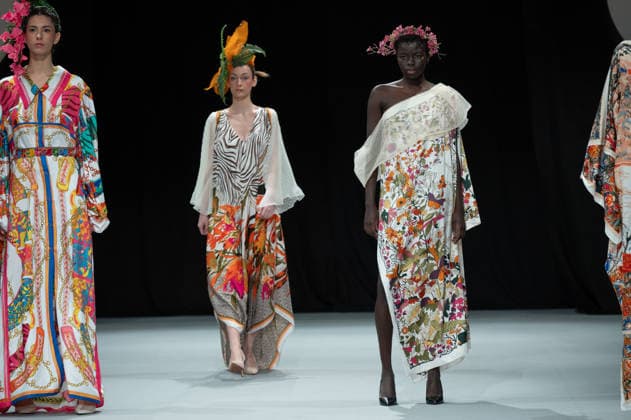 Modad catwalk during Madrid Fashion Week in Madrid - 06 Feb 2026 A model walks the runway in a design by designer DIDESANT at the Modad catwalk during Madrid Fashion Week at Ifema. Madrid Spain Copyright: xAtilanoxGarciax xSOPAxImagesx photos04301