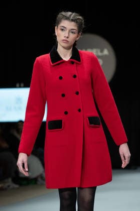 Modad catwalk during Madrid Fashion Week in Madrid - 06 Feb 2026 A model walks the runway in a design by designer MARAE at the Modad catwalk during Madrid Fashion Week at Ifema. Madrid Spain Copyright: xAtilanoxGarciax xSOPAxImagesx photos04328