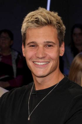 Wincent Weiss German pop singer and songwriter as a guest on the NDR talk show , from the NDR 3 studio on 06 02 2026 in Hamburg Recording from 30 01 2026 Hamburg Germany
