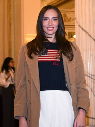 Milan, Milan Cortina 2026 Olympic Games, Welcome cocktail for guests at the Opening Ceremony at Teatro alla Scala. Pictured: Sydney Lee Carlson  Copyright: xAlbertoxTerenghix xipa-agency.netx xComi Terenghix IPA_Agency_IPA71038532