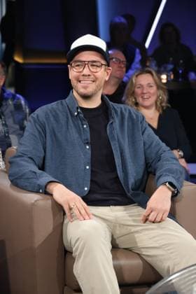Jan van Weyde, comedian and actor, guest on the NDR Talk Show, photo shoot on 30 1 2026, broadcast on 6 2 2026 on the 3 program of NDR television, Hamburg Lokstedt television studio
