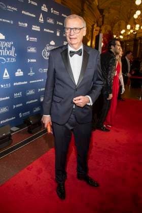 Günther Jauch Guenther as a guest on the red carpet at the 100 Sepmper Opera Ball at the Semper Opera in Dresden on February 6, 2026 Saxony Germany