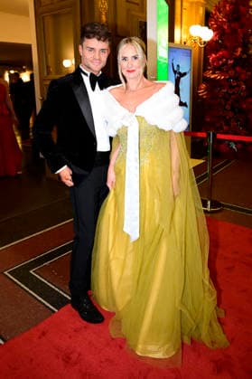 David Zschage with mother Kathrin Klesse at the 18 SemperOperaball 2026 in the Semper Opera Dresden, 06 02 2026 Foto:xM.xWehnertx xFuturexImagex semperopernball_6239
