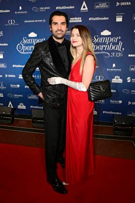 Jonathan Tetelman with his wife Andrea at the 18 SemperOperaball 2026 in the Semper Opera Dresden, 06 02 2026 Foto:xM.xWehnertx xFuturexImagex semperopernball_6262