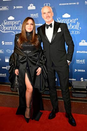 Simone Thomalla with partner Rene Marchand at the 18 SemperOperaball 2026 in the Semper Opera Dresden, 06 02 2026 Foto:xM.xWehnertx xFuturexImagex semperopernball_6285