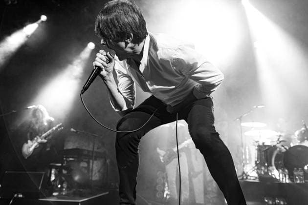 Suede live at Mountford Hall, Liverpool Guild of Students, Liverpool, UK, 06 February 2026. Brett Anderson of Suede performing at Mountford Hall, Liverpool Guild of Students, Liverpool, UK, 06 February 2026., Credit:TOM SZUL Avalon Copyright: xTOMxSZULx xAvalonx 1072697625