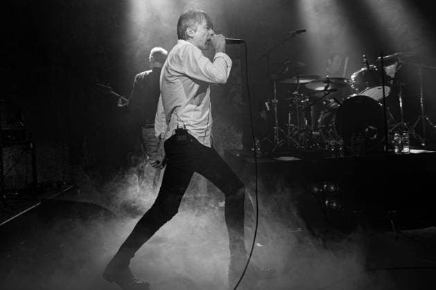 Suede live at Mountford Hall, Liverpool Guild of Students, Liverpool, UK, 06 February 2026. Brett Anderson of Suede performing at Mountford Hall, Liverpool Guild of Students, Liverpool, UK, 06 February 2026., Credit:TOM SZUL Avalon Copyright: xTOMxSZULx xAvalonx 1072697631