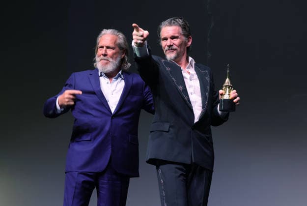 Ethan Hawke and Jeff Bridges at the 41st Santa Barbara International Film Festival February 7 452844 2026 02 07  Copyright: xJasminexAissaouix xStarfacex STAR_452844_021