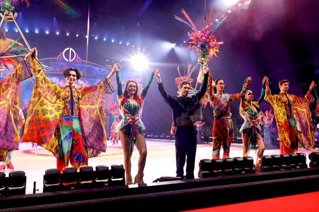 Max Giesinger at the premiere of the ice revue Holiday on Ice Cinema of Dreams in the Barclays Arena Hamburg, 06 02 2026 Foto:xH.xHartmannx xFuturexImagex ice_6224